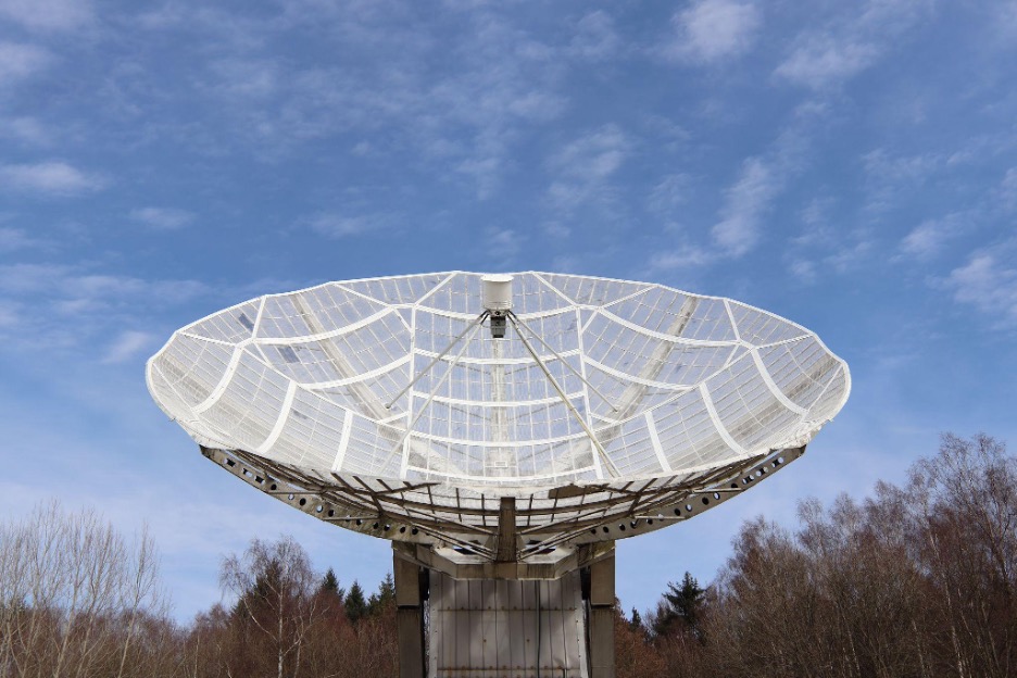 The Hidden Layer in Phased Array Antenna Design: Why Passive RF Components Define Array Performance